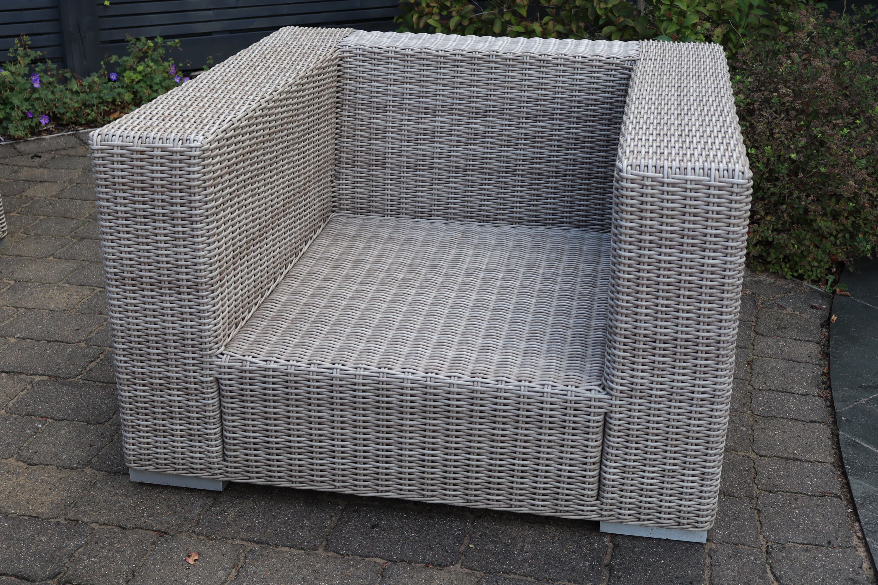 Teak & Mahogany 6-seater luxury rattan lounge set