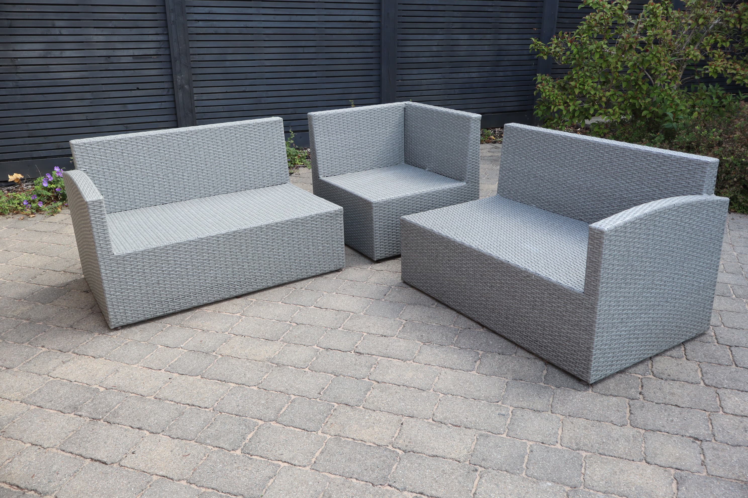 Alexander Francis rattan corner sofa (Calabria range)