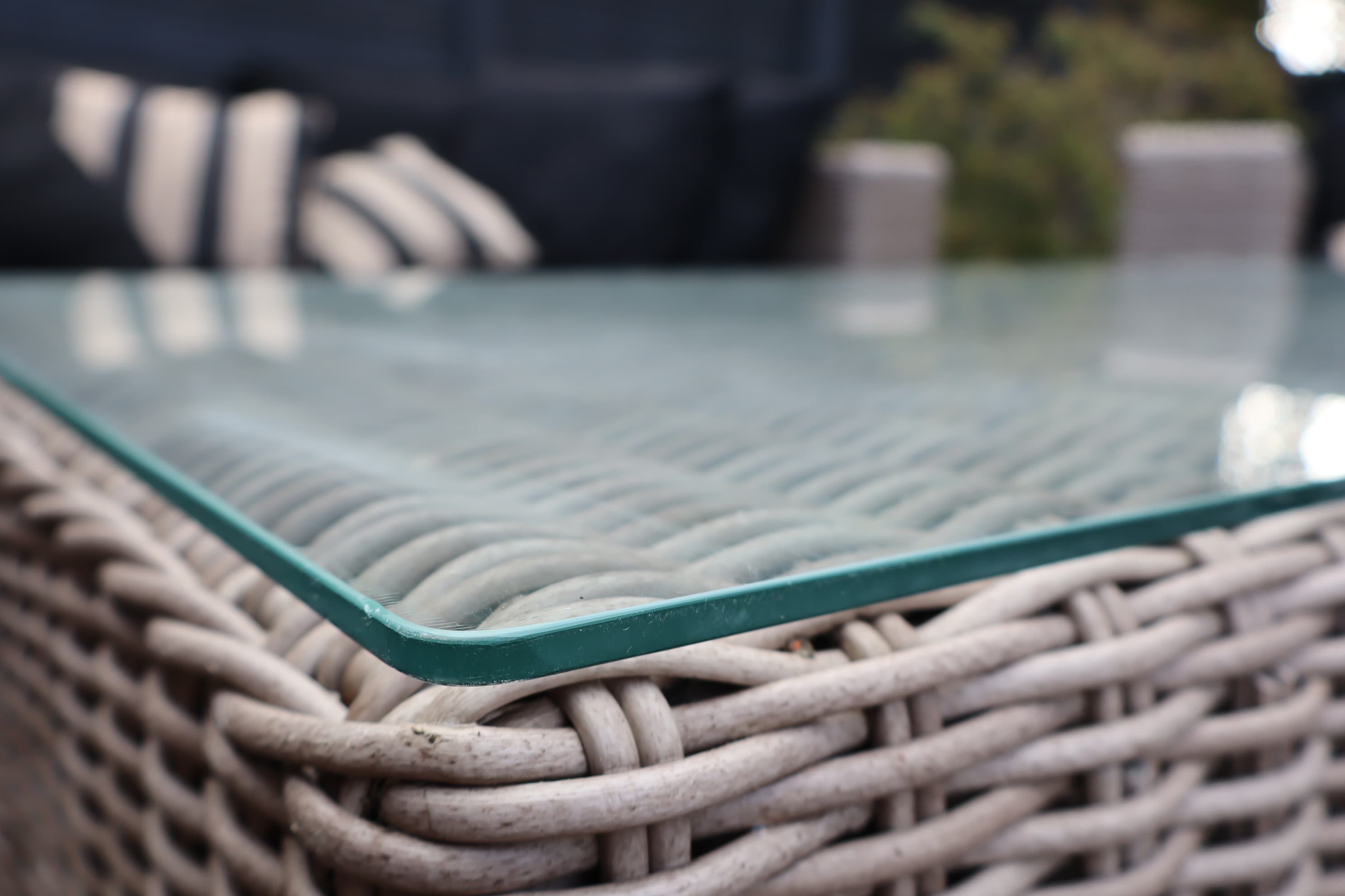 Teak & Mahogany 6-seater luxury rattan lounge set