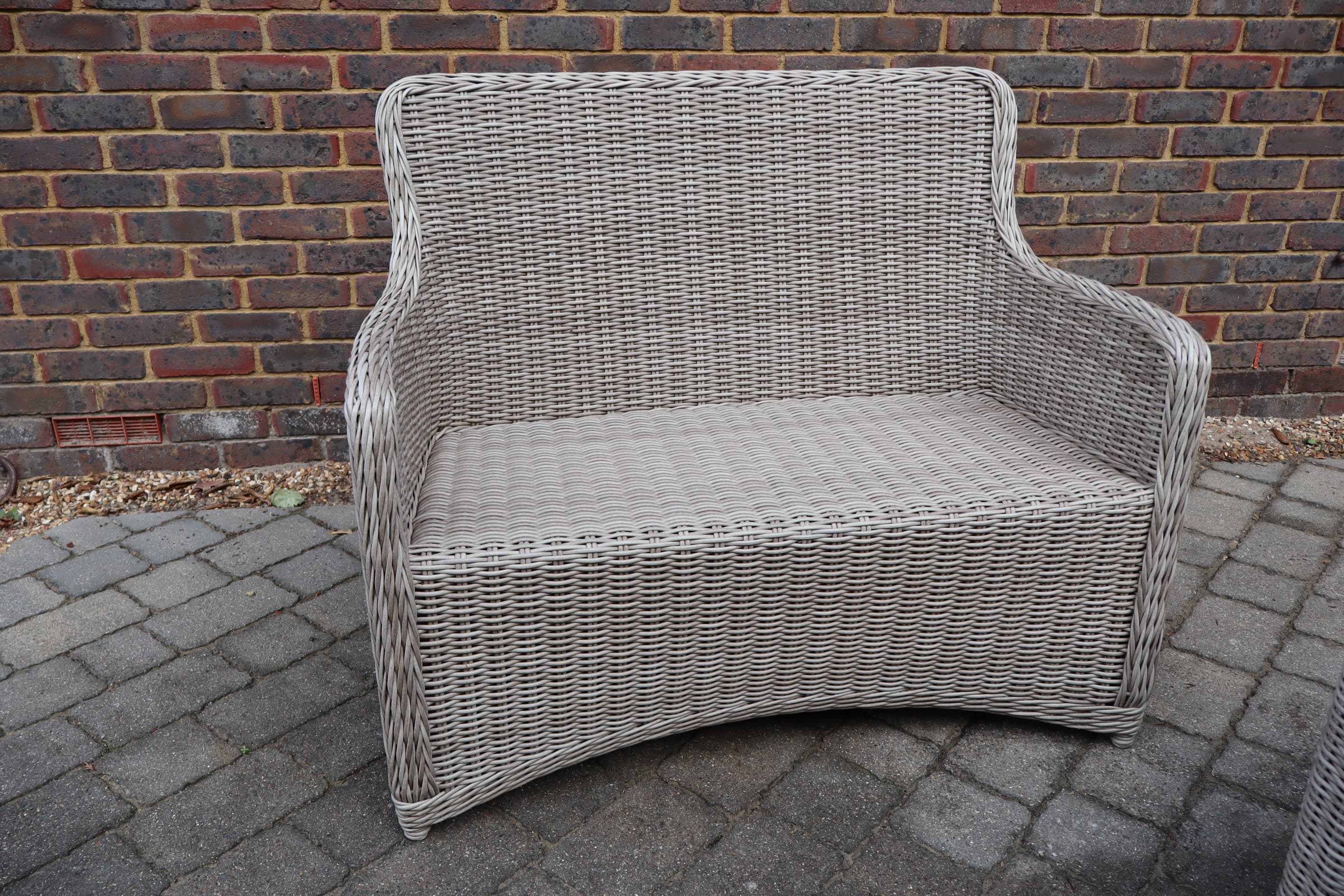 Teak & Mahogany 6-seater luxury rattan lounge set